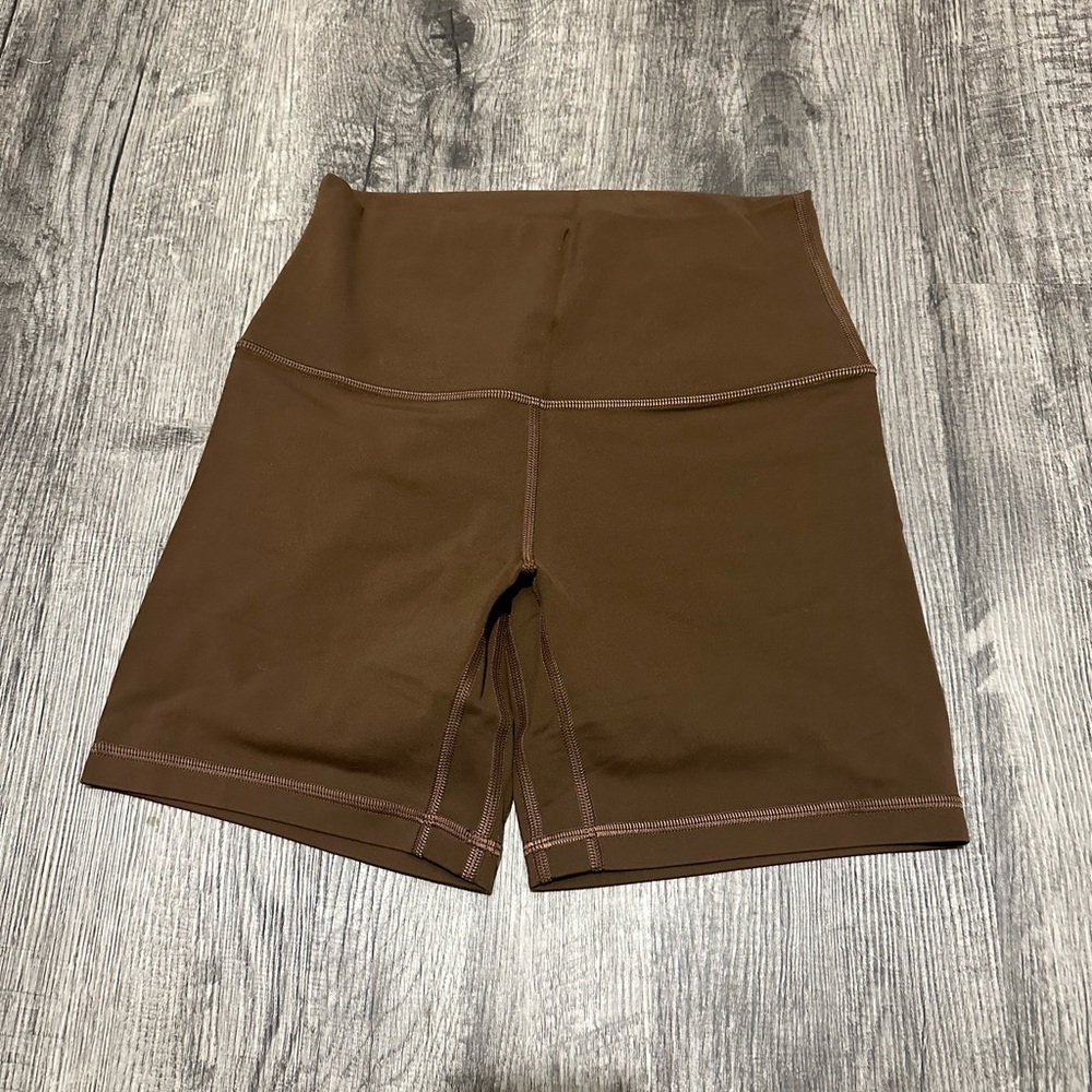 Lululemon 6” Align Shorts - Women’s 6 - Java